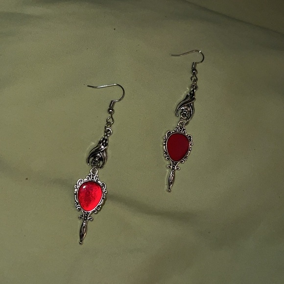Goth bat earrings - Picture 3 of 5